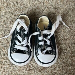 In good used condition baby size 4 converse shoes